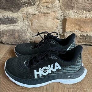 Hoka one one machine 5 size 7 women price firm !